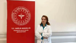 Halk arasında kemik erimesi olarak da bilinen osteoporoz, düşük kemik
