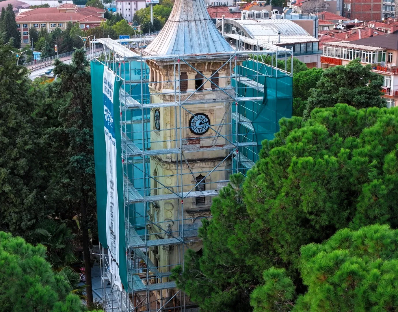 Kocaeli Büyükşehir Belediye Başkanı Tahir Büyükakın, 125 yıllık geçmişiyle kent