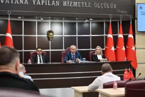 Kepez Belediyesi’nin ekim ayı meclis toplantısı 2’nci birleşiminde konuşan Başkan
