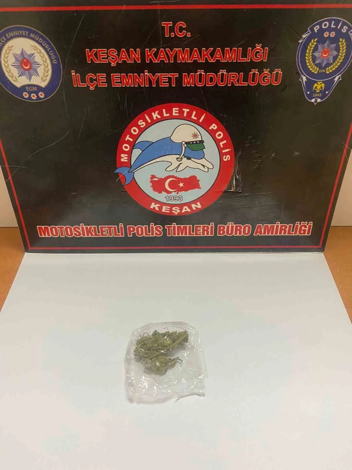 Edirne’nin Keşan ilçesinde üzerinde uyuşturucu ele geçirilen bir kişi gözaltına