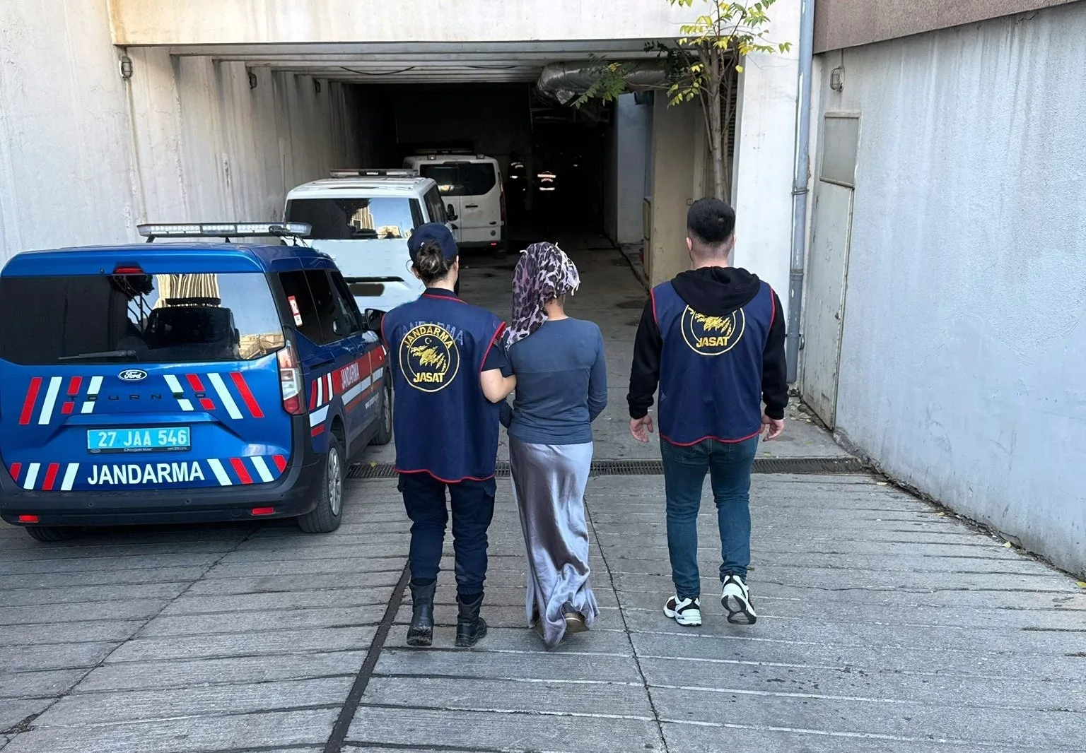 Gaziantep’te, hırsızlık suçundan hakkında kesinleşmiş 24 yıl hapis cezası bulunan