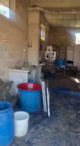 Kilis’te geçtiğimiz günlerde hijyen kurallarına uymayan bir nar ekşisi imalathanesi,