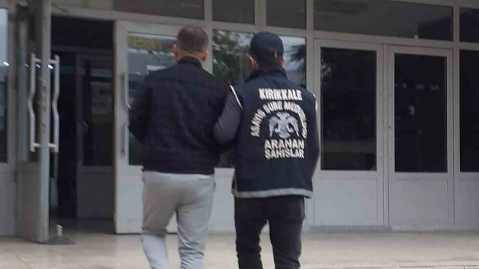 Kırıkkale’de “dolandırıcılık” suçundan 10 yıl kesinleşmiş hapis cezası bulunan hükümlü,