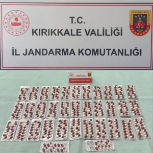 Kırıkkale’de şüphe üzerine durdurulan bir araçta bulunan şüpheli şahısların üzerinde