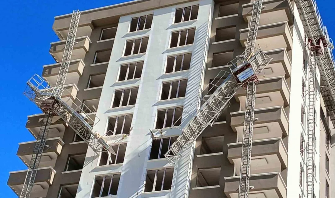 Ankara’da inşaat halindeki apartmanın 12. katındaki yük asansörünün kırılması nedeniyle