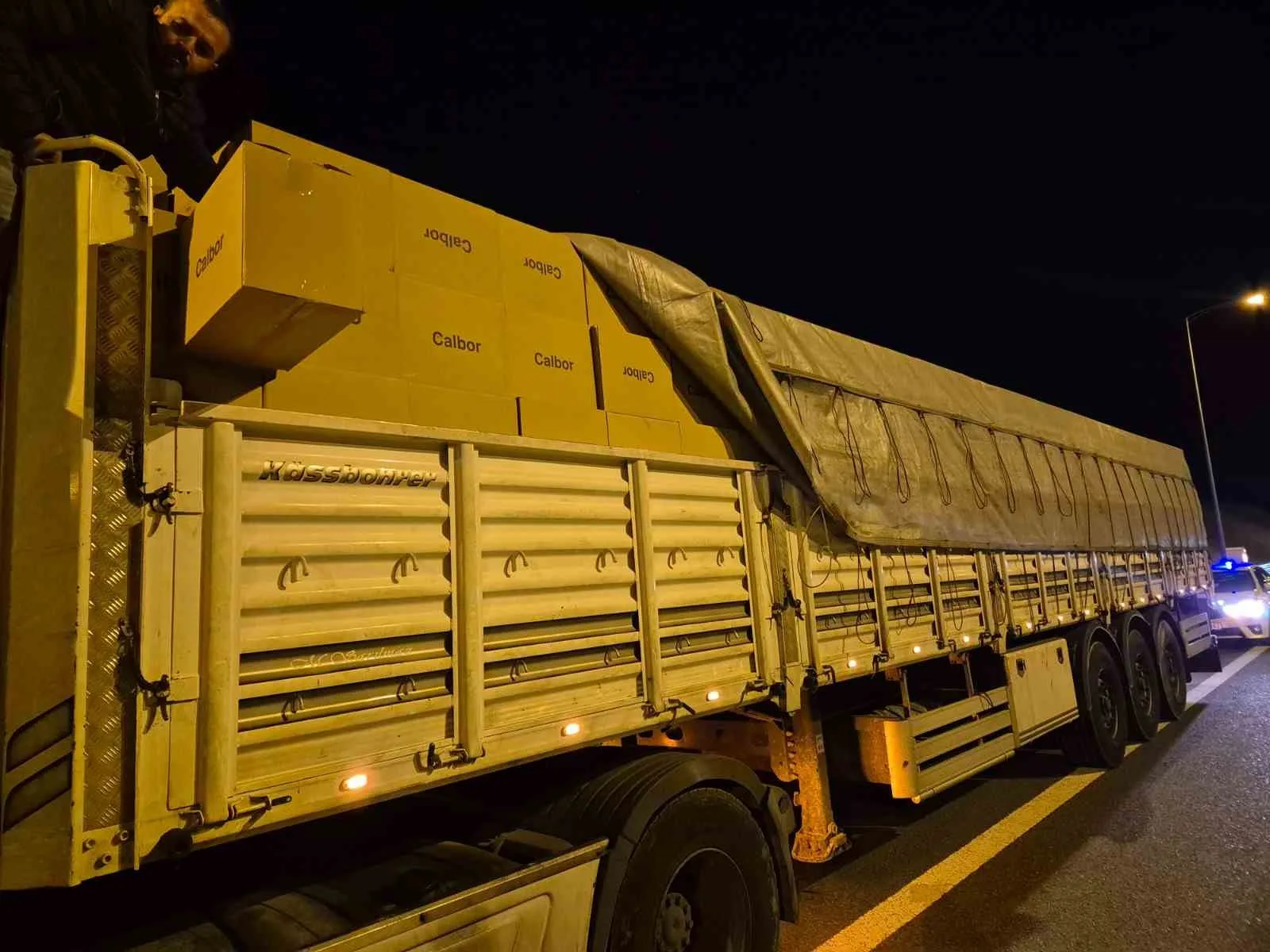 Kırşehir’de düzenlenen operasyonda 9 milyon 800 bin adet mükerrer bandrollü