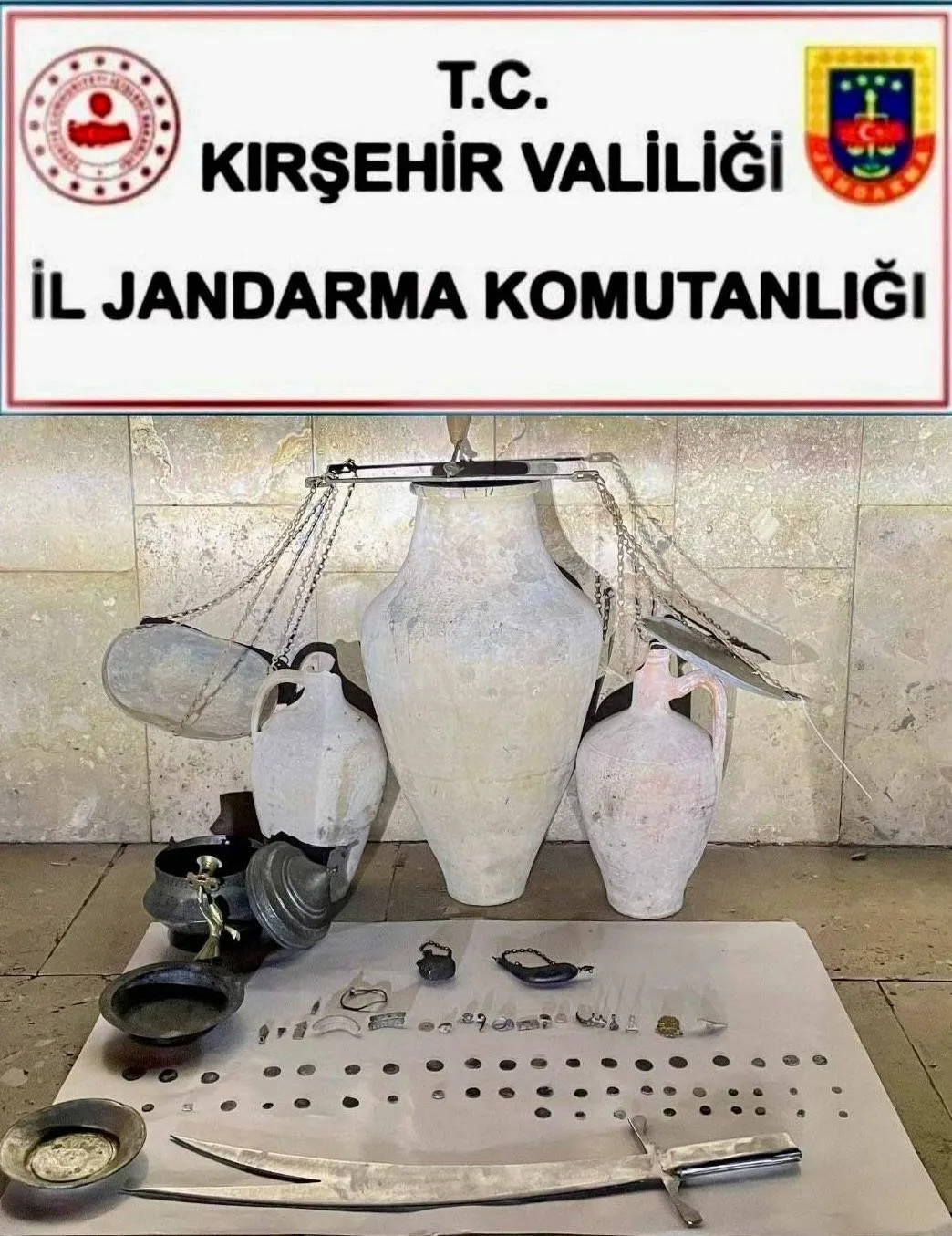 KIRŞEHİR (İHA) – Kırşehir’de düzenlenen tarihi eser kaçakçılığı operasyonunda 2
