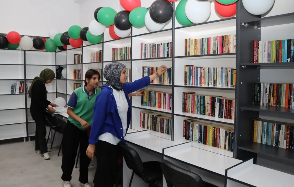 Adıyaman’ın Kahta ilçesi Mesut Ekni Anadolu Lisesi’nde hayırseverin desteğiyle yapımı
