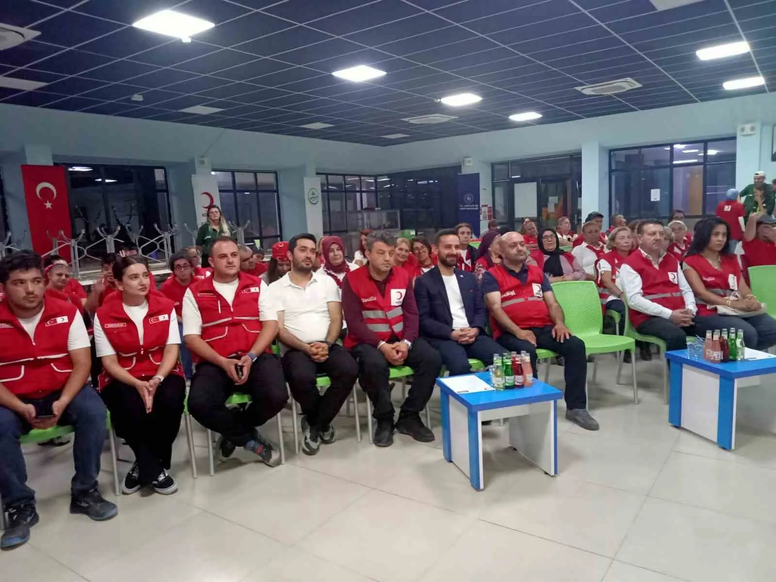 Mersin’in Silifke ilçesinde Türk Kızılay’ı tarafından “Kamp Bizi Çağırıyor, Engelsiz