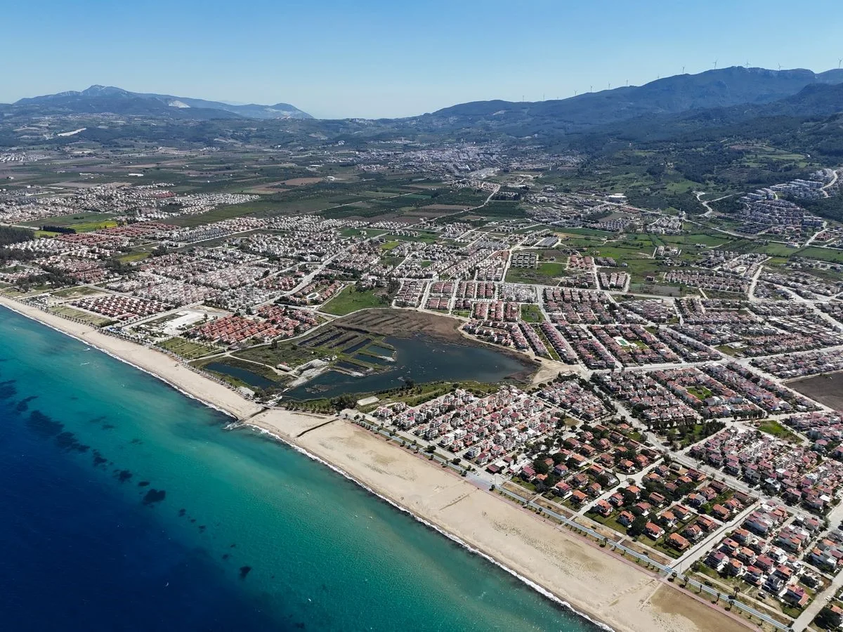 Aydın’ın Kuşadası ilçesi Güzelçamlı Mahallesi sınırları içinde bulunan ve bölgenin