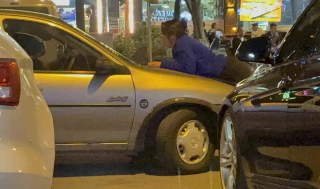 Kayseri’nin Kocasinan ilçesinde kocasıyla tartışan kadın, kocasının gitmesini engellemek için