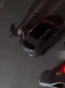 Adana’da komşular arasında yumruk ve tekmelerin havada uçuştuğu kavga, cep