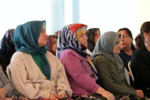 Dünya Kadın Çiftçiler Günü kapsamında Konyaaltı Belediyesi tarafından düzenlenen etkinlikte,