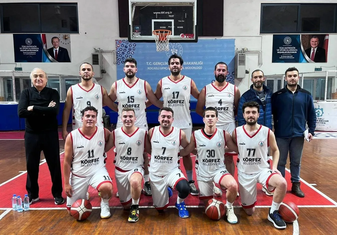 Körfez Gençlerbirliği Büyük Erkek Basketbol A Takımı final grubu yolunda