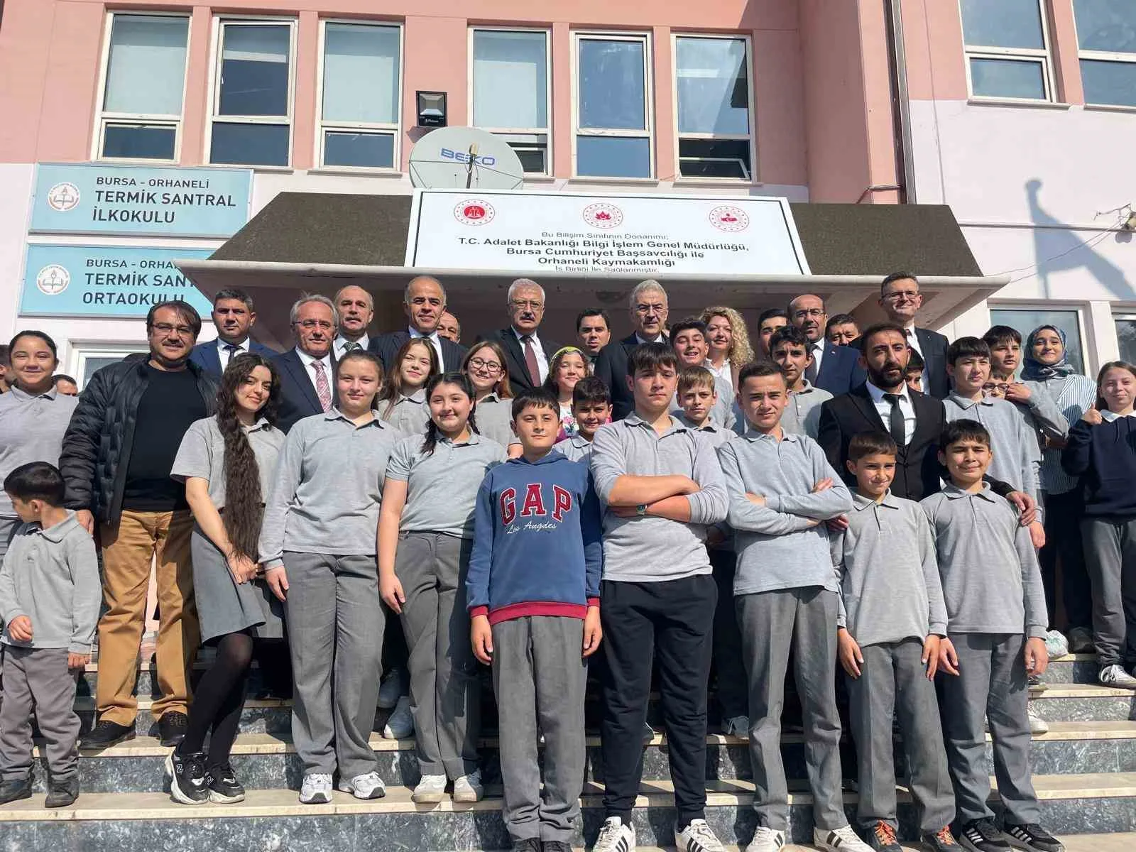 Bursa Cumhuriyet Başsavcılığı tarafından adliye envanterinde bulunan 15 bilgisayar ile