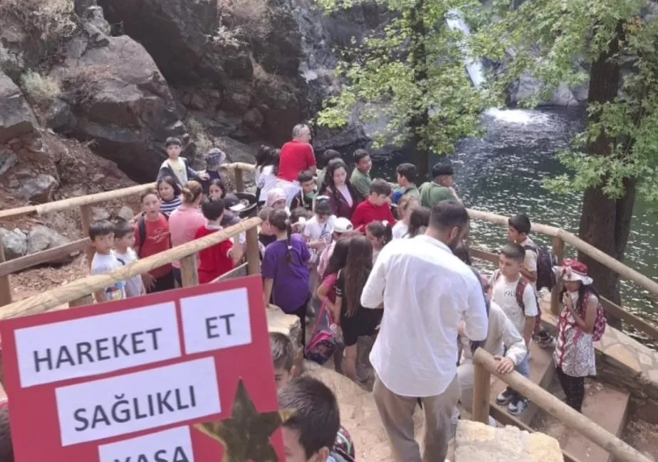 Muğla’nın Köyceğiz ilçesinde ‘Yeşil Vatan ve Dünya Yürüyüş Günü’ kapsamında
