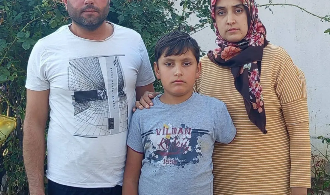 Denizli’nin Acıpayam ilçesinde montunu çıkartırken kolunu traktörün miline kaptırarak kaybeden