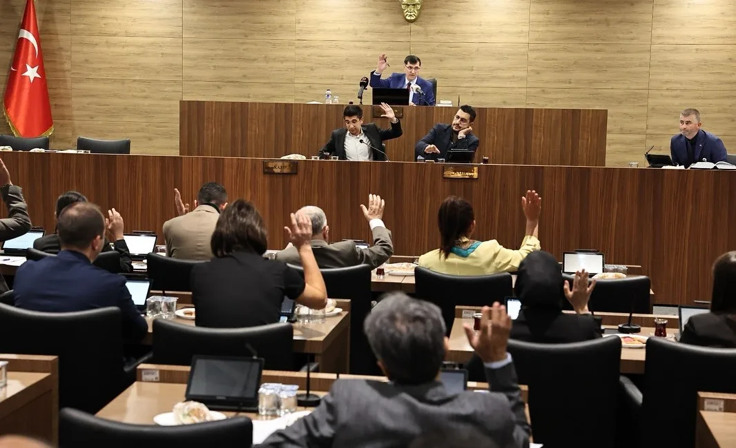 Kütahya Belediye Meclisi 2. Dönem 9. Olağan Toplantısı, Belediye Başkanı