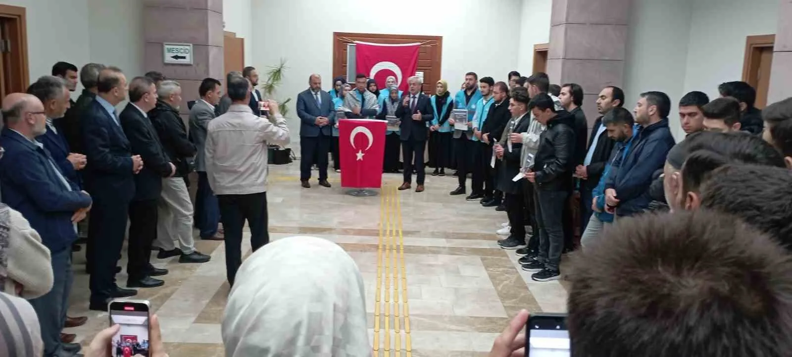 Kütahya Dumlupınar Üniversitesi (DPÜ) Geçerken Topluluğunca “Aksa Tufanı” operasyonunun yıldönümü