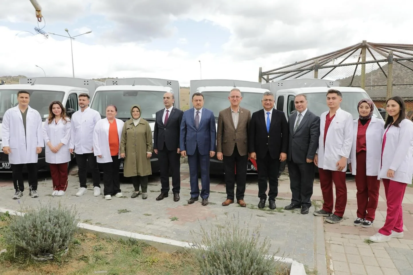 Kütahya Valiliği Sahipsiz Hayvanları Koruma Birliği tarafından düzenlenen Dünya Hayvanları