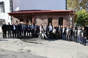 Kütahya Belediye Başkanı Eyüp Kahveci, seçim öncesi verdiği sözü tutarak
