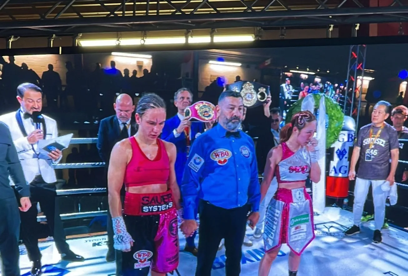 Almanya’nın Hamburg kentinde düzenlenen Dünya Boks Organizasyonu (WBO) ve Dünya