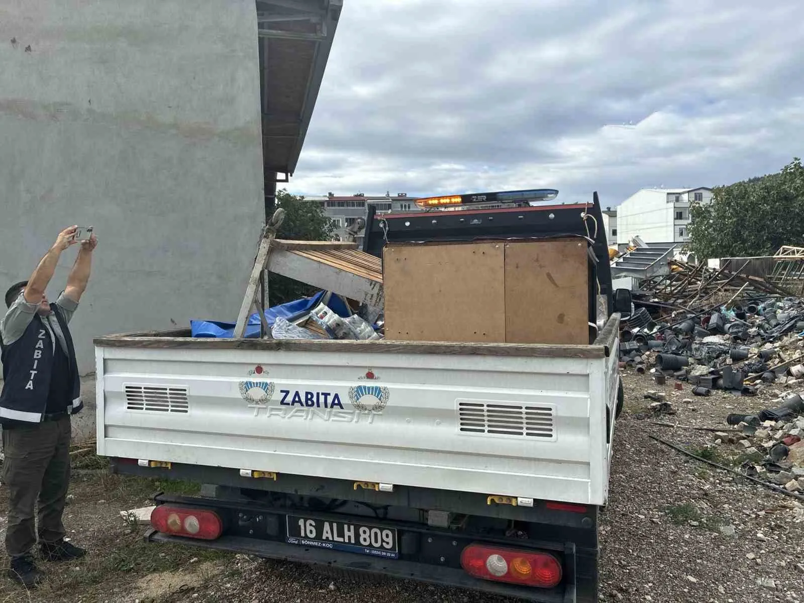 Bursaspor ile Menemen FK arasında oynanan karşılaşma öncesinde, Bursaspor Stadyumu