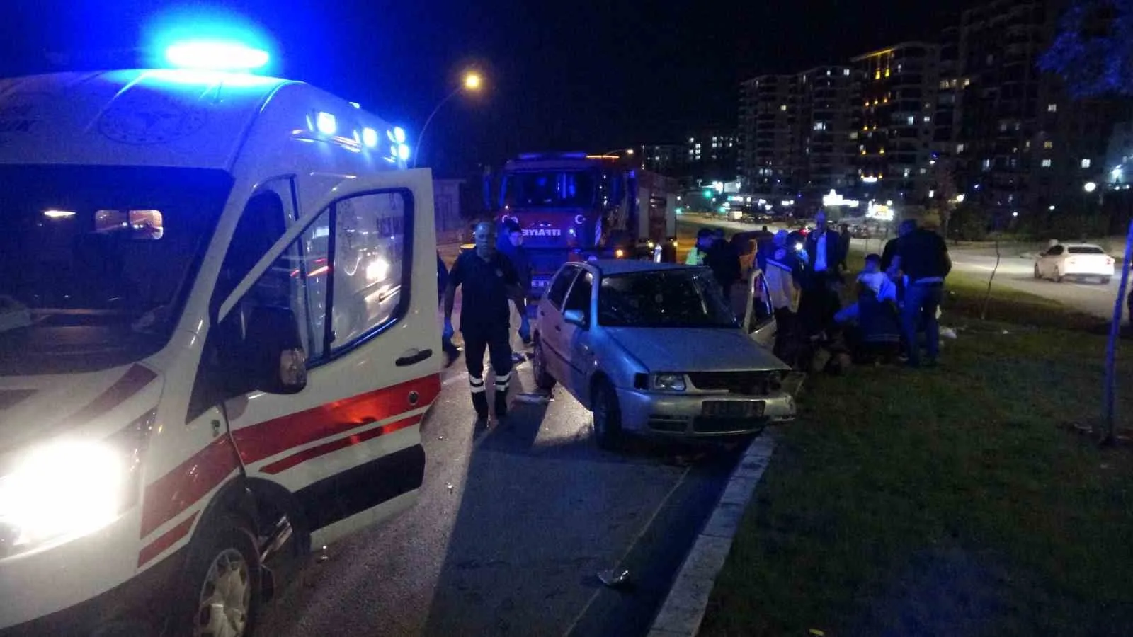 Malatya’da meydana gelen iki ayrı trafik kazasında 5 kişi yaralandı.