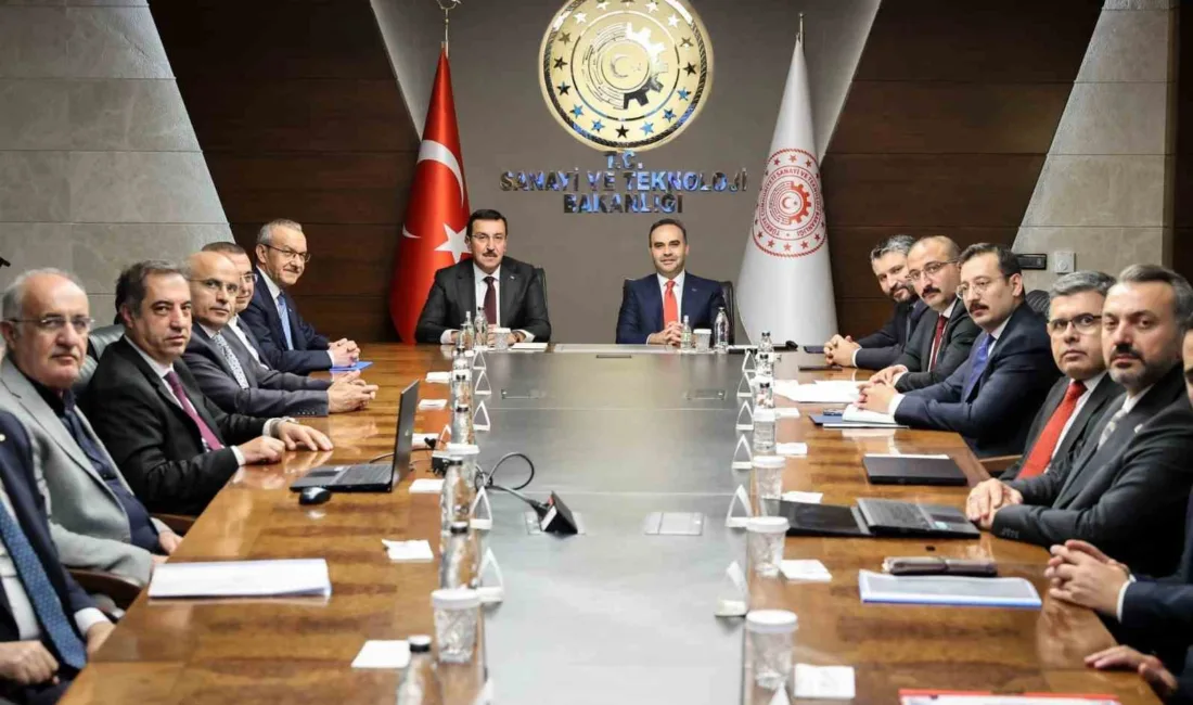 AK Parti Malatya Milletvekili Bülent Tüfenkci, Malatya Valisi Seddar Yavuz,