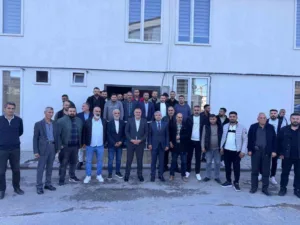 Malatya Minibüsçüler ve Servisçiler Odası Başkanı Mesut İnce, beraberindeki heyetle