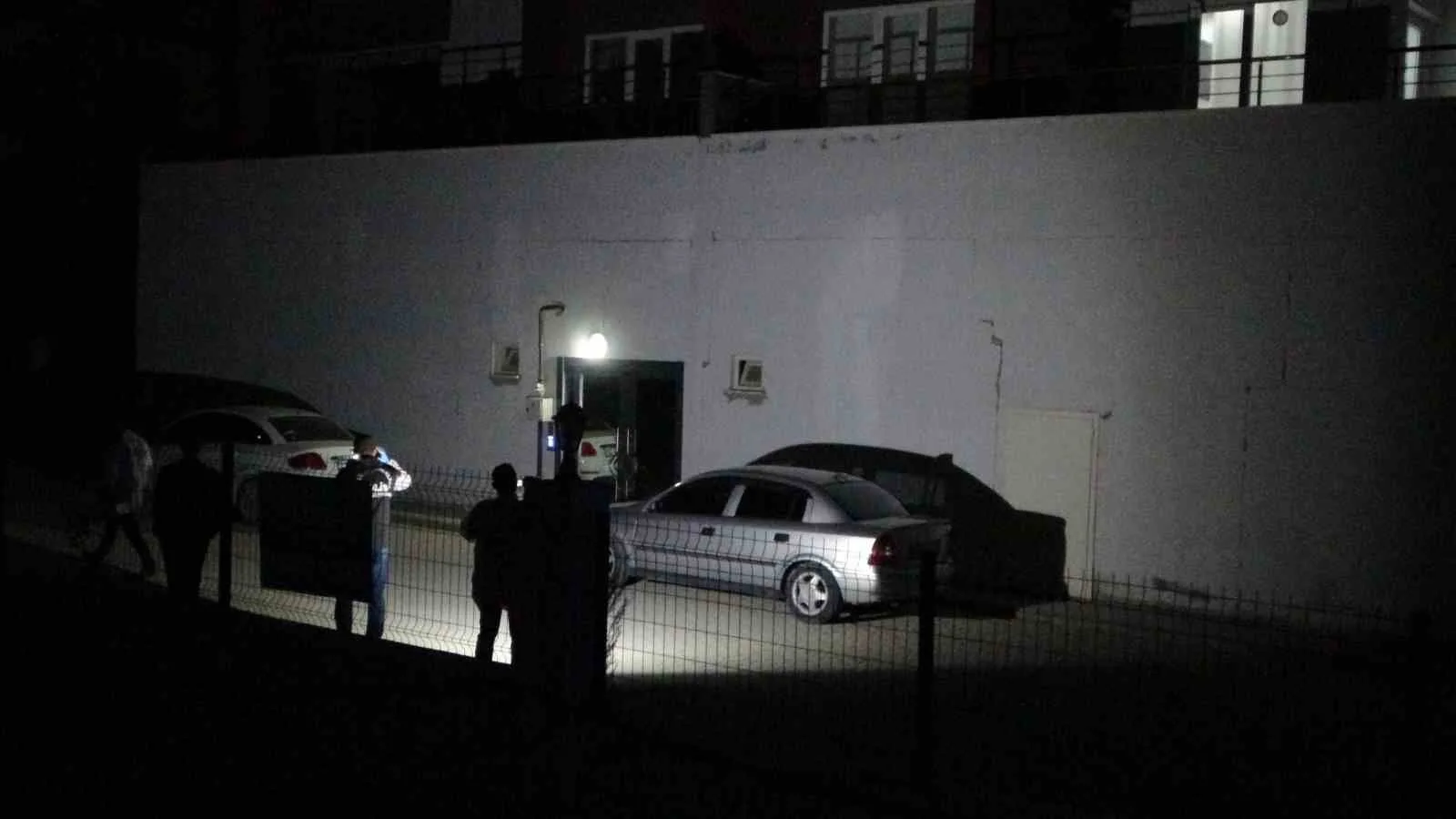 Malatya’nın Yeşilyurt ilçesinde 86 yaşındaki adam, ailesi tarafından evinde ölü