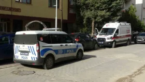 Malatya’nın Yeşilyurt ilçesinde çalıştığı inşaatta yüksekten düşen bir işçi, kaldırıldığı