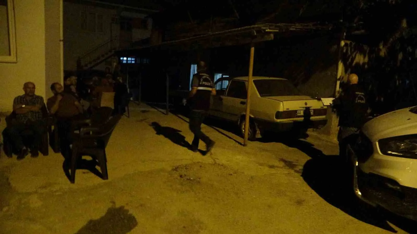 Malatya’nın Yeşilyurt ilçesinde yalnız yaşayan 72 yaşındaki kadın, kardeşi tarafından