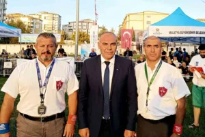 Kahramanmaraş’ta bu yıl ilk kez düzenlenecek olan Karakucak Güreş Dünya