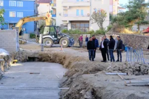 Akdağmadeni’nin önemli arterlerinden biri olan ve kısa süre önce Akdağmadeni