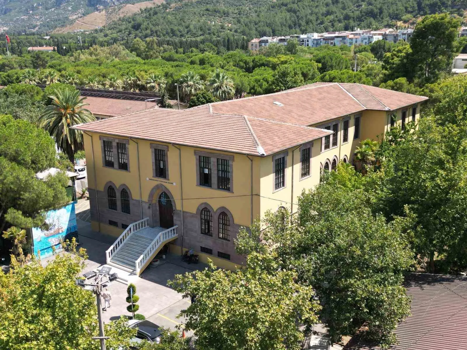 Manisa Ruh Sağlığı ve Hastalıkları Hastanesi, toplumun ruh ve beden