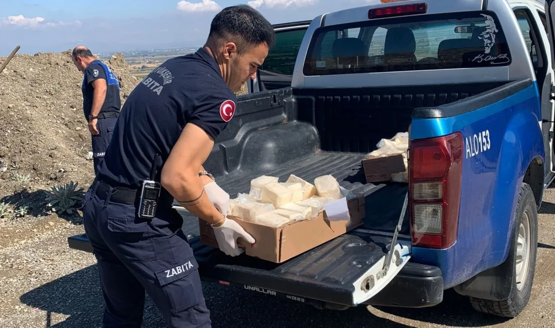 Manisa Büyükşehir Belediyesi Zabıta Dairesi Başkanlığı ekipleri, halk sağlığını korumaya