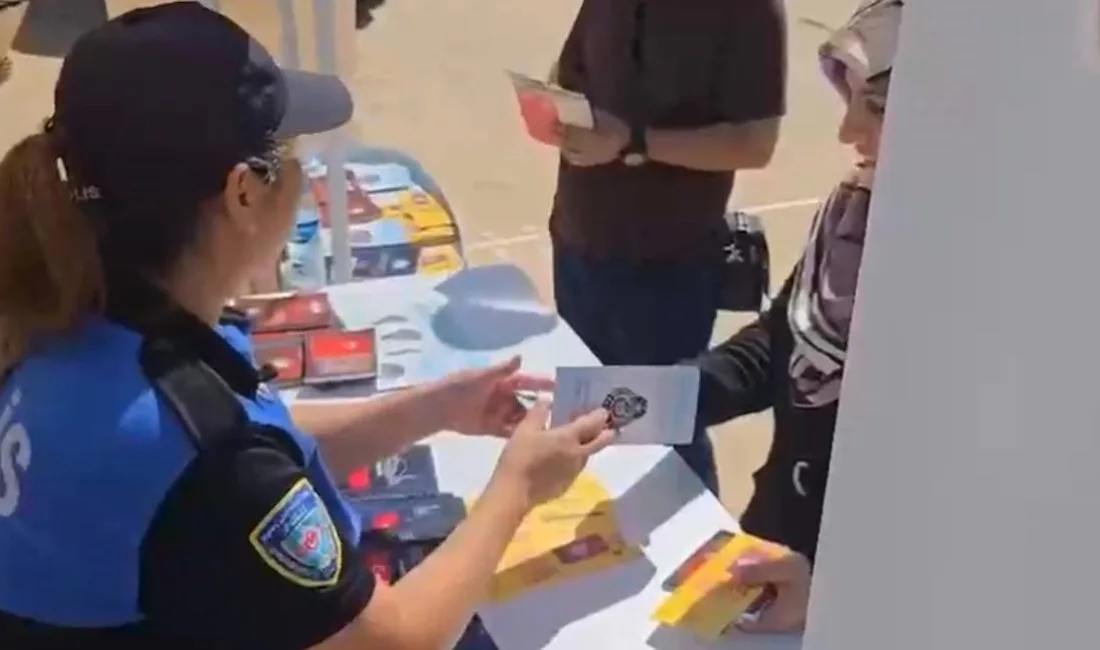 Mardin İl Emniyet Müdürlüğü, gençlerin ve öğrencilerin zararlı faaliyetlerden korunmaları