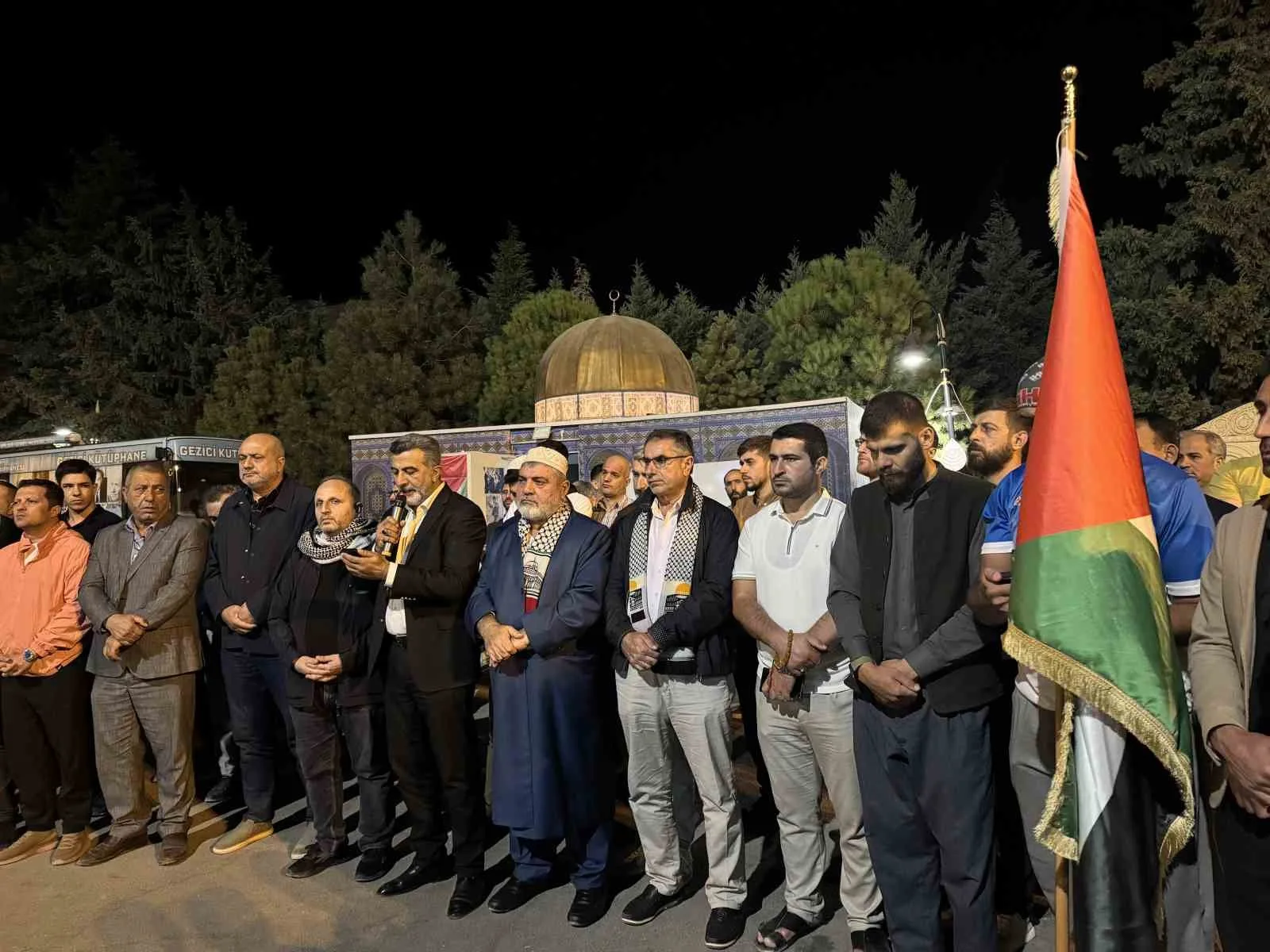 Mardin’de, ablukayı kırmak ve insani yardım ulaştırmak amacıyla Gazze’ye doğru