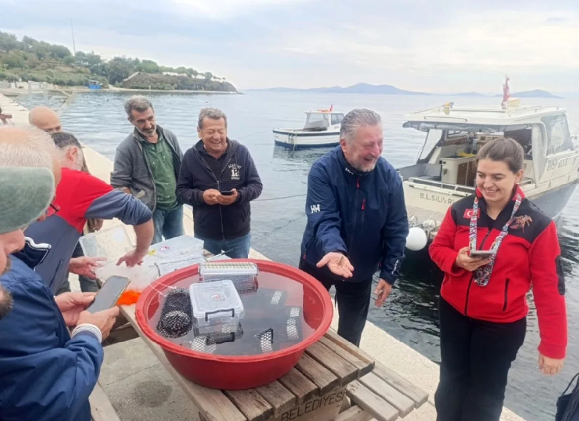 Balıkesir’in Marmara ilçesi Gündoğdu Mahallesi açıklarında, 400 adet 4 kuşak