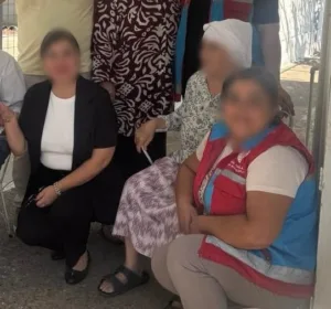 Marmaris Sosyal Yardımlaşma ve Dayanışma Vakfı Müdürü ile iki çalışanı,