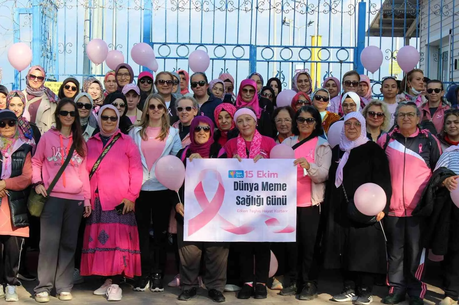 Kocaeli’de sağlıklı ve aktif yaşam sürmeleri adına kadınlar, Dünya Meme