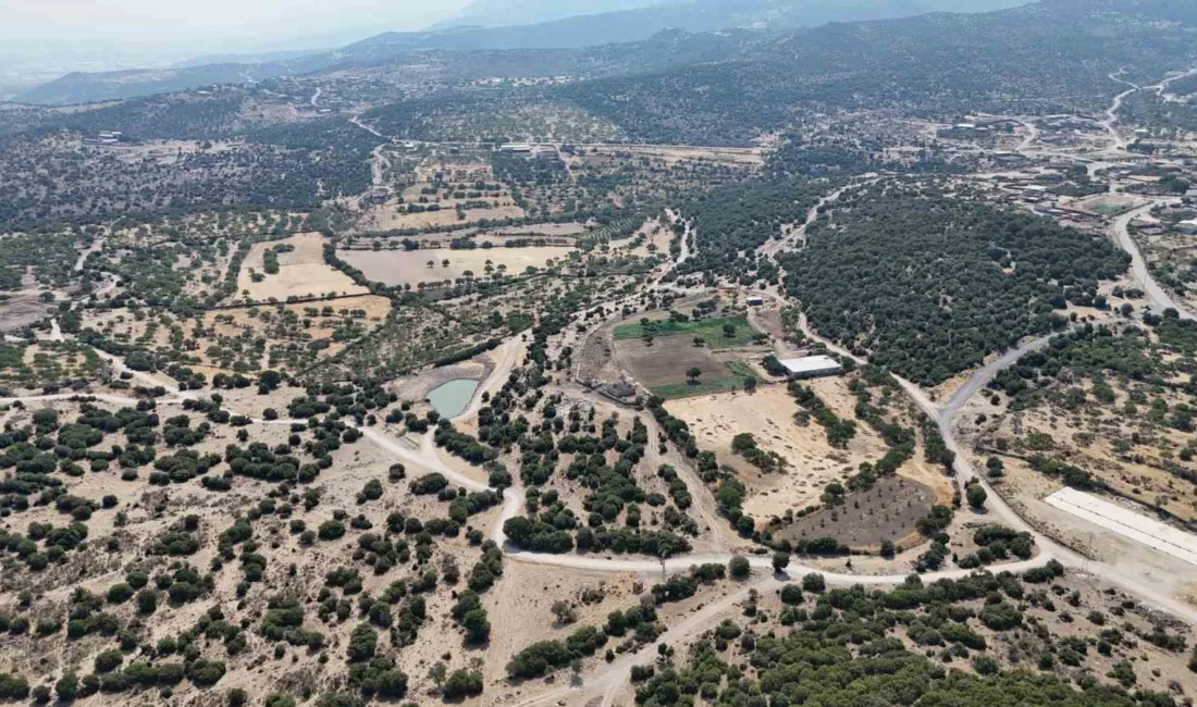 İzmir Büyükşehir Belediye Başkanı Cemil Tugay’ın çöp tesisi yapmak için