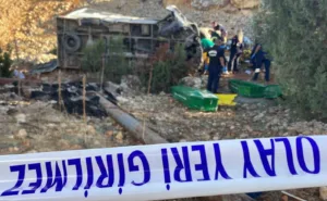 Mersin’in Erdemli ilçesinde 6 işçinin hayatını kaybettiği 12’sinin yaralandığı kazada