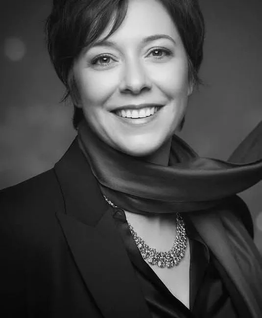 Muğla’nın Bodrum ilçesinde Yazar ve İletişimci Hanzade Özerten Urul, metil