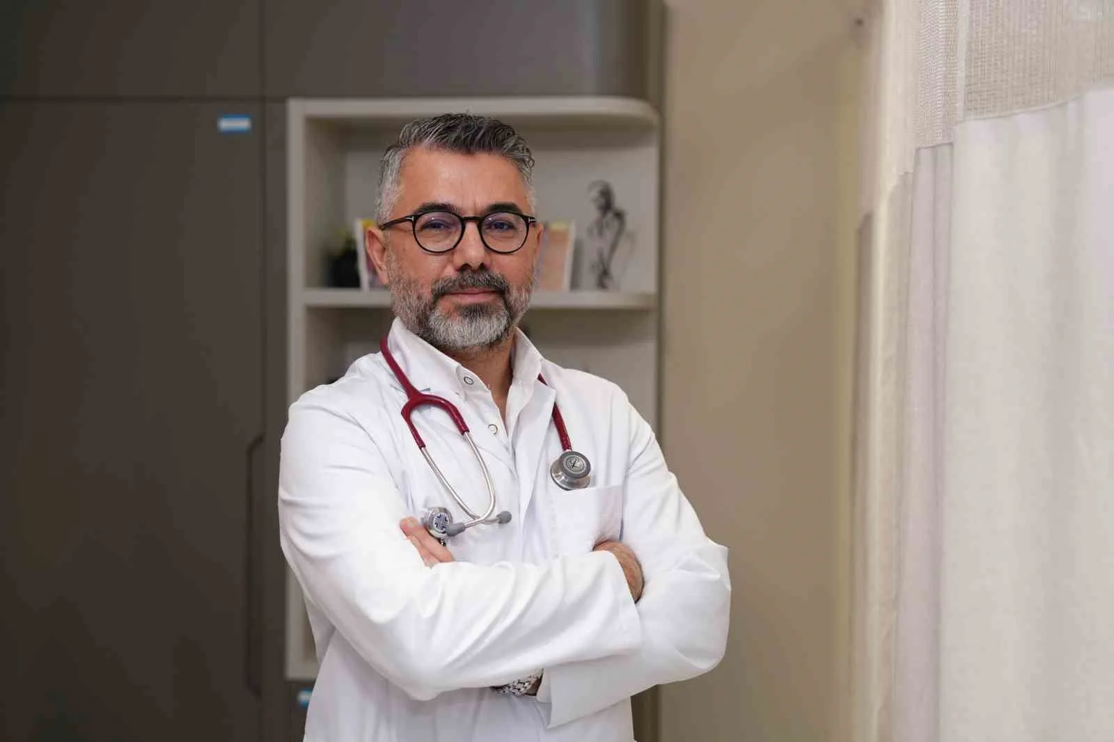 Sonbaharın gelişiyle havalar soğumaya başladı, kapalı mekânlarda geçirilen zaman arttı.