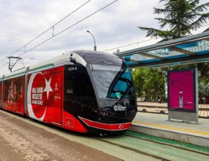 Kocaeli Stadyumu’nda yarın oynanacak Türkiye-Gürcistan maçına gidecek taraftarlar için tramvay