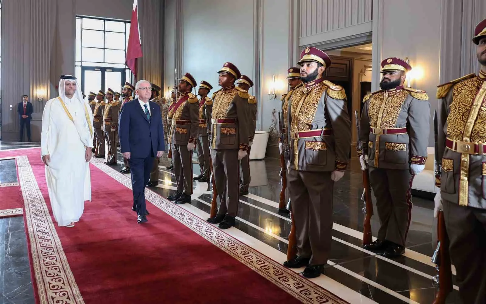 Milli Savunma Bakanı Yaşar Güler, resmi temaslarda bulunmak üzere gittiği