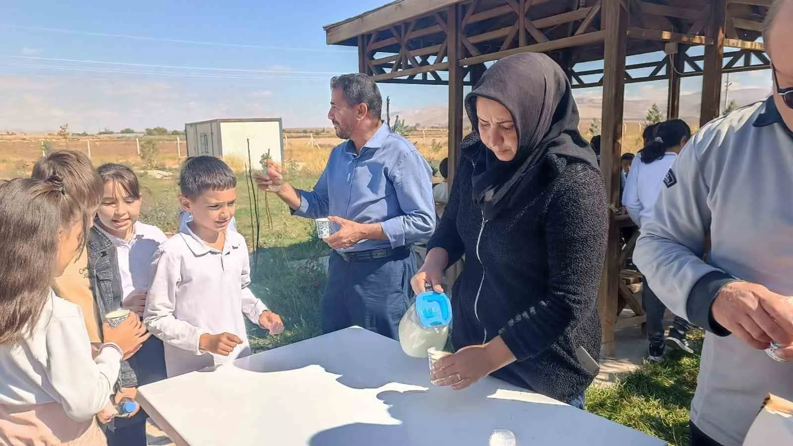 Milli Eğitim Bakanlığı tarafından yürütülen ’Okulumda Sağlıklı Besleniyorum Programı’ çerçevesinde;