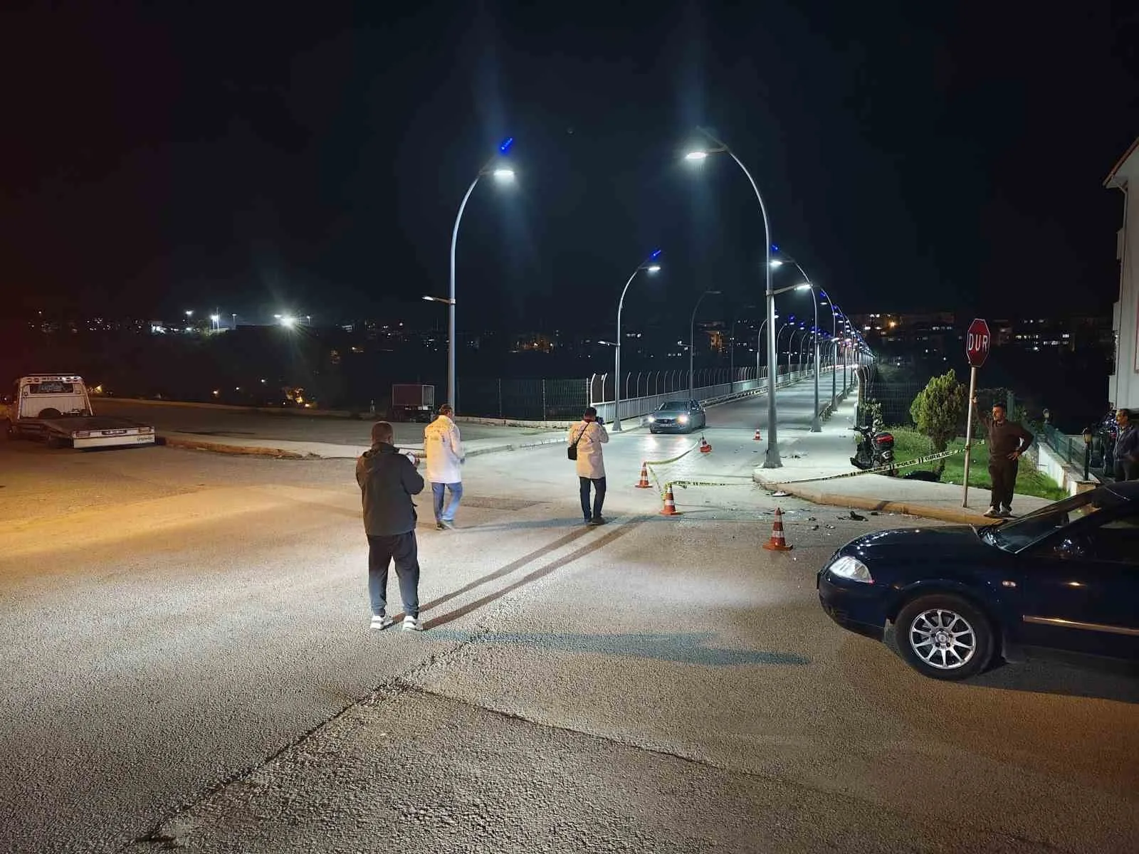 Karabük’te, motosiklet ile hafif ticari aracın çarpışması sonucu biri ağır